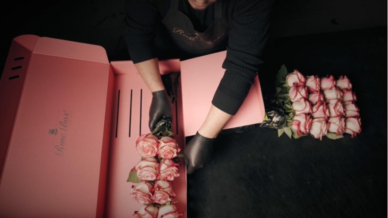 Başlık: Rosebox çiçek - Açıklama: Rosebox anneler günü çiçek