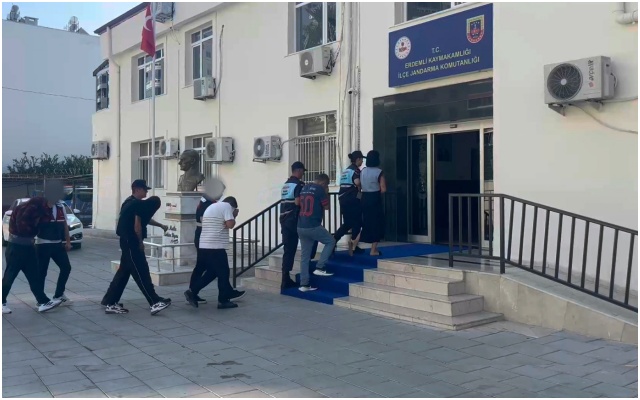 Mersin’de Şantaj ve Dolandırıcılık Çetesine Çökertildi: 4 Tutuklama!
